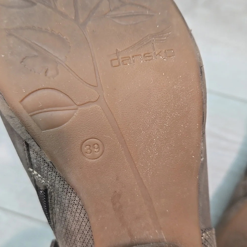 Dansko Women Marcia Ankle Leather Mule Clog shoes boots sz 39/8.5-9